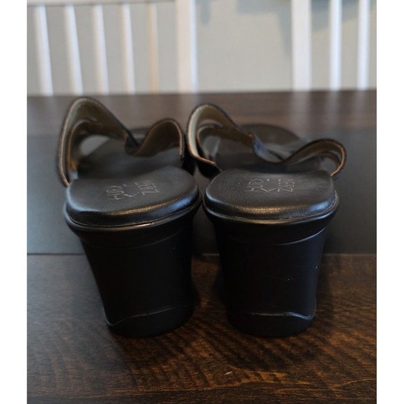 Naturalizer Violet Wedge Sandals Black Leather Slides Heels Slip on Shoes 11 M‎ - Picture 7 of 9